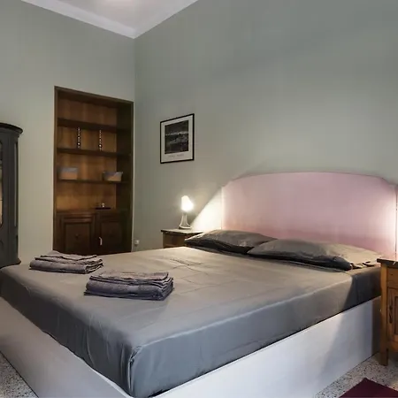 Angelico Vatican Apartment By Oneup Hospitality-2